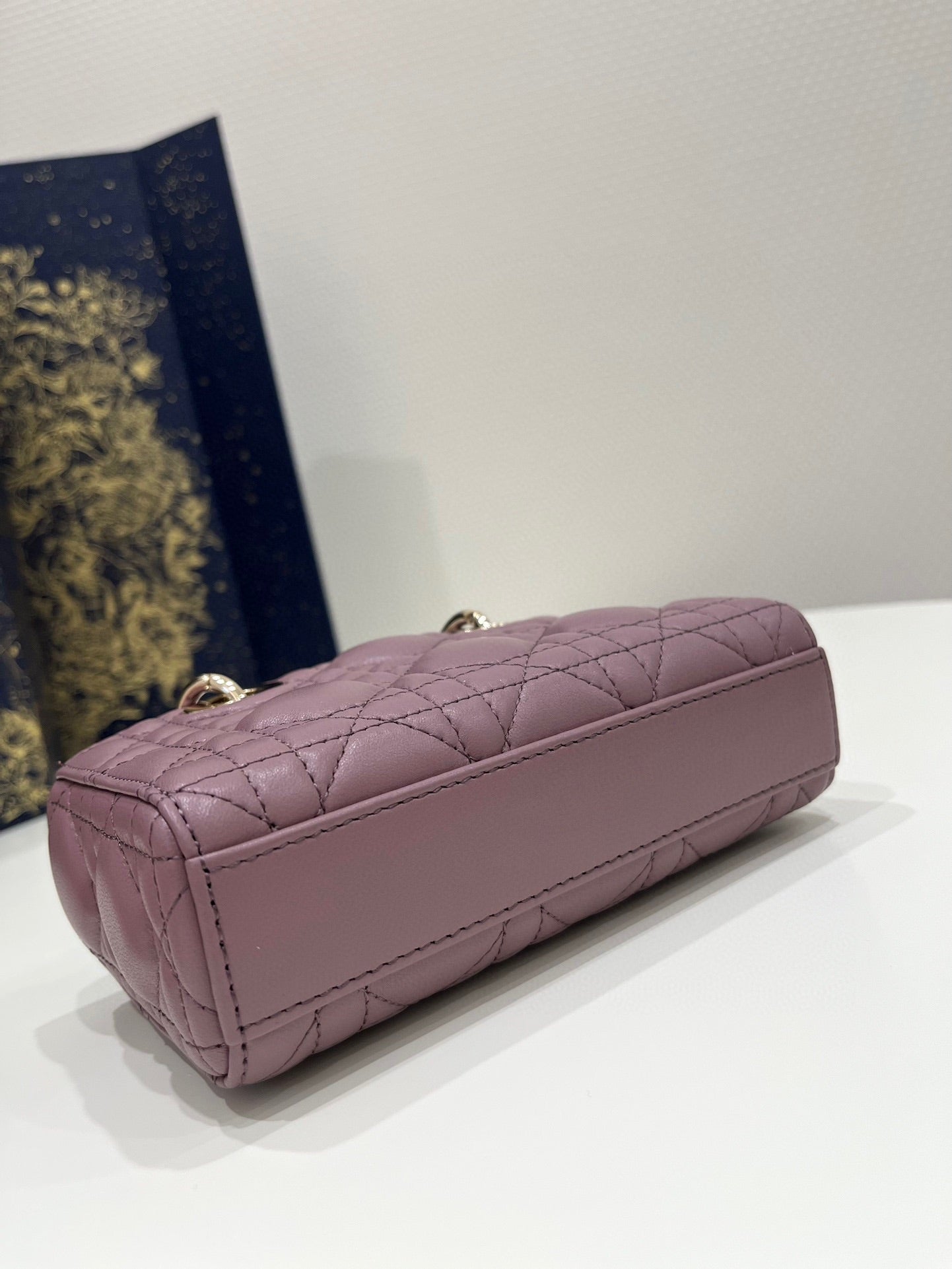 LADY D-JOY 16 MICRO PURPLE LAMBSKIN Amelia