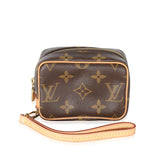 Louis Vuitton Louis Vuitton Monogram Canvas Wapity Wristlet