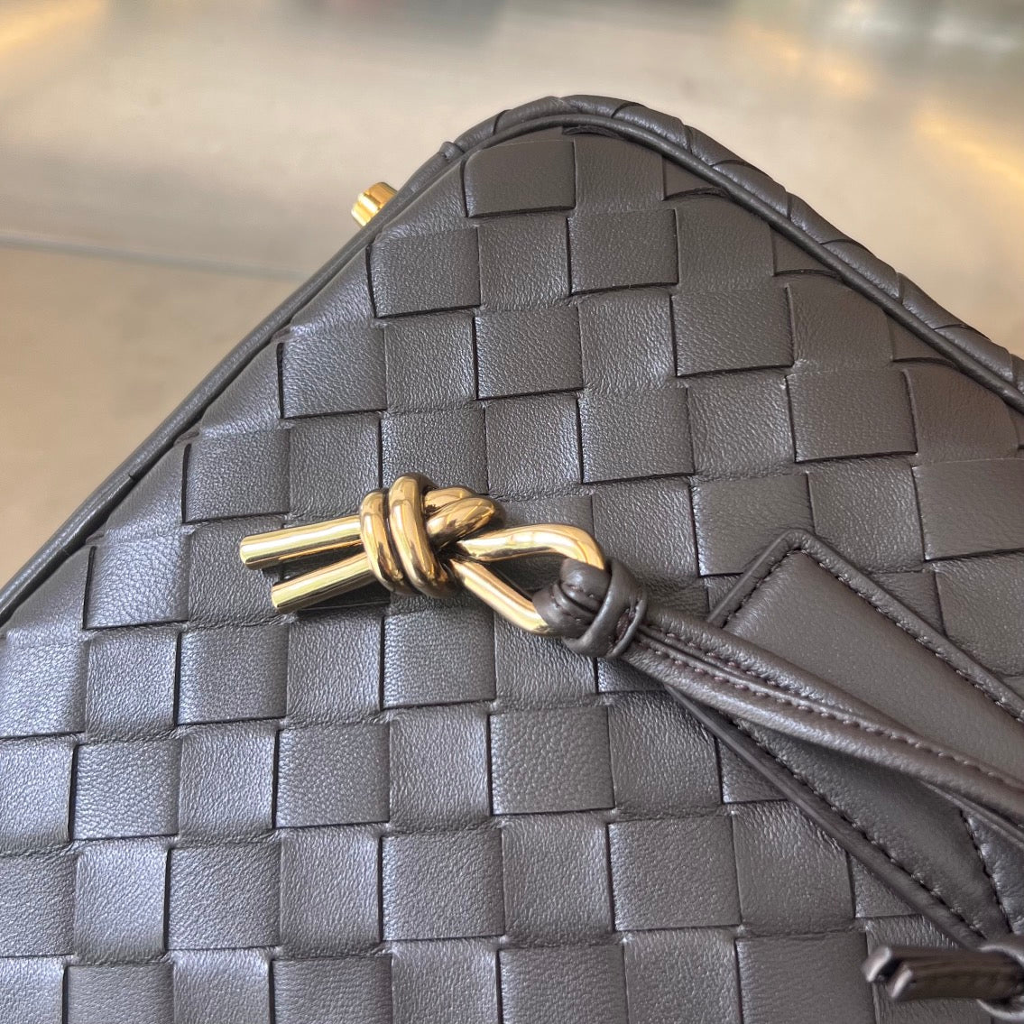Amelia GETAWAY SMALL 23CM CHOCOLATE LAMBSKIN Amelia
