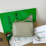 Amelia LOOP SMALL 23CM KHAKI CALFSKIN Amelia Amelia