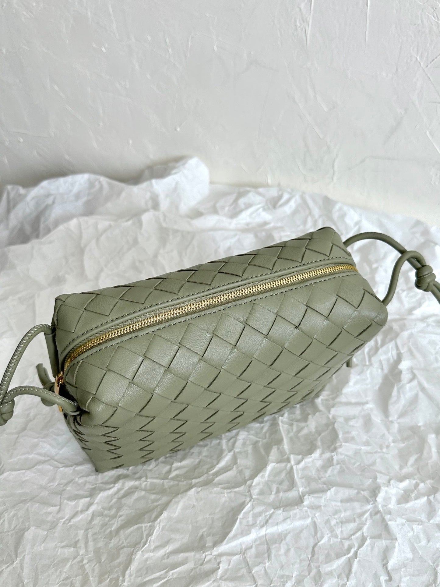 Amelia LOOP SMALL 23CM KHAKI CALFSKIN Amelia