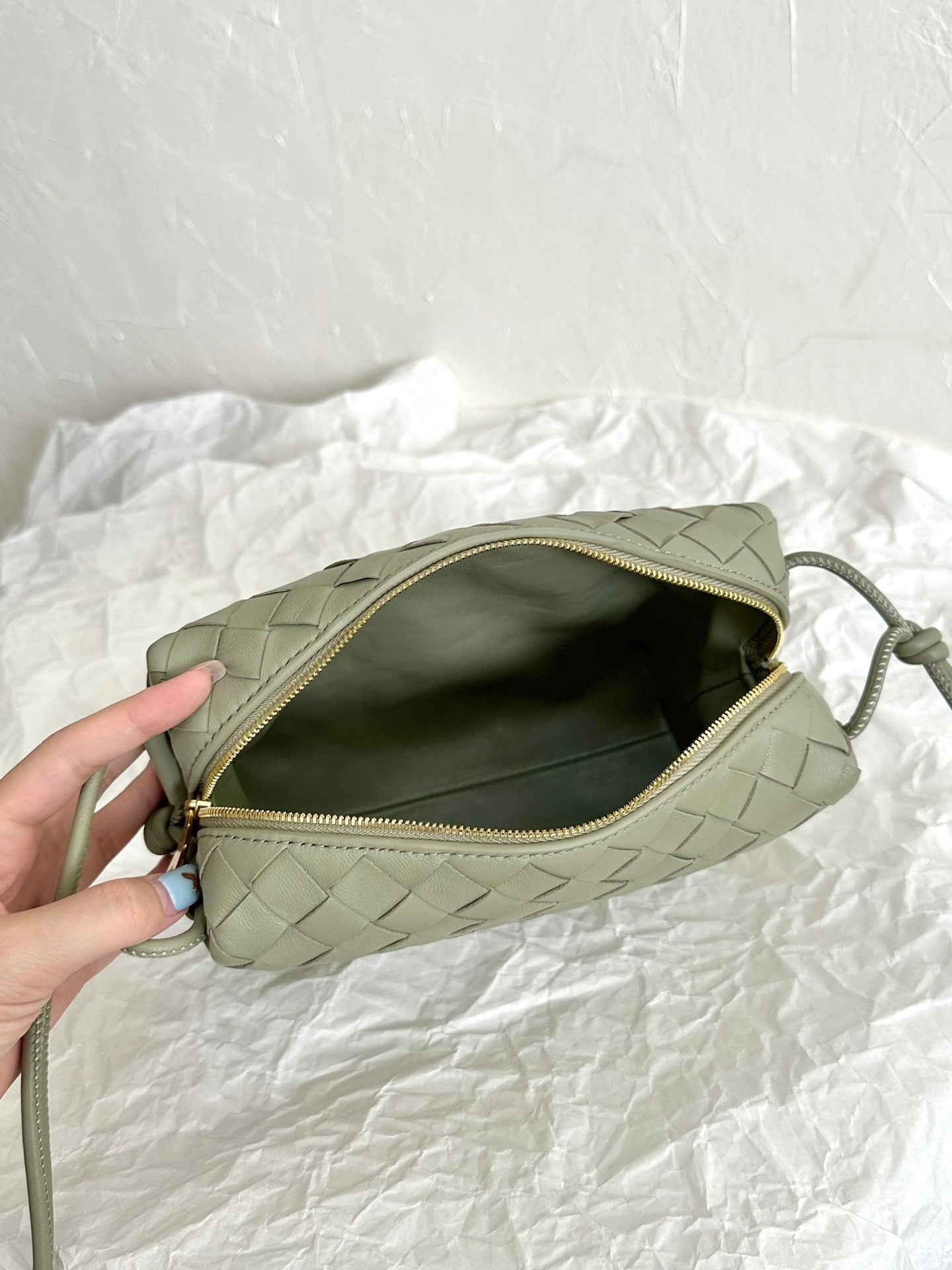 Amelia LOOP SMALL 23CM KHAKI CALFSKIN Amelia