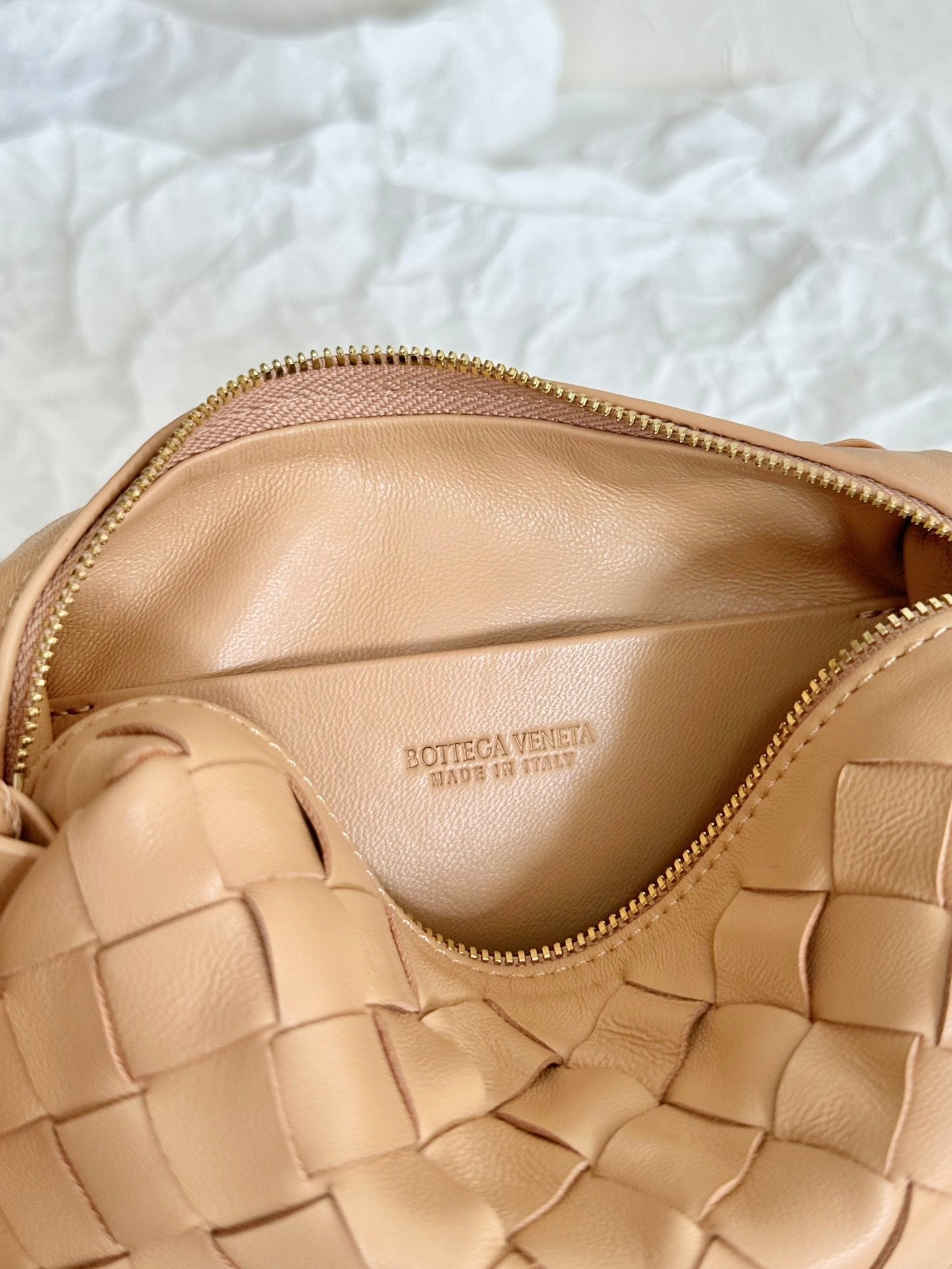 Amelia LOOP MINI 17CM BEIGE CALFSKIN Amelia Amelia