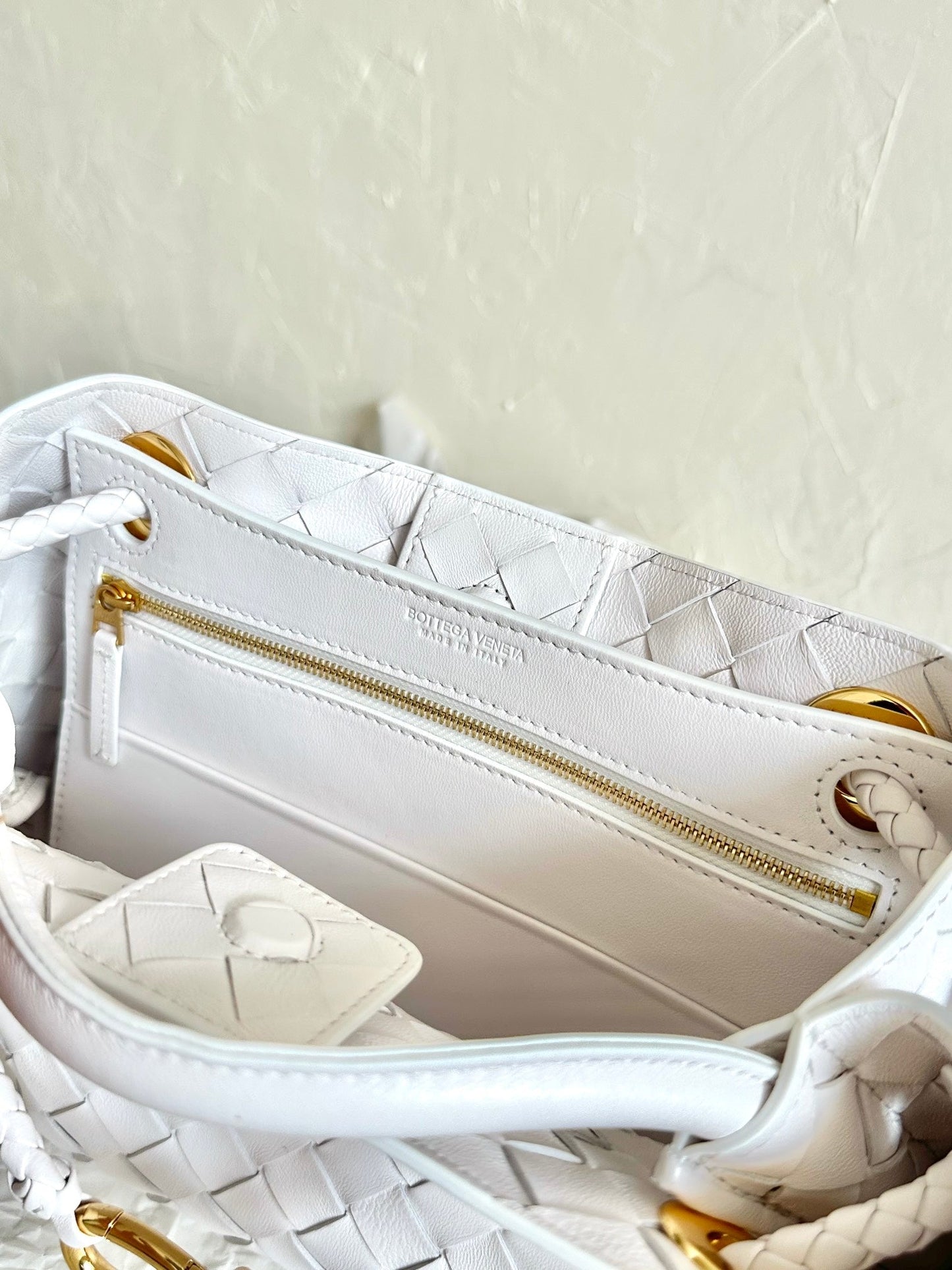 Amelia SMALL ANDIAMO 25CM WHITE LAMBSKIN Amelia