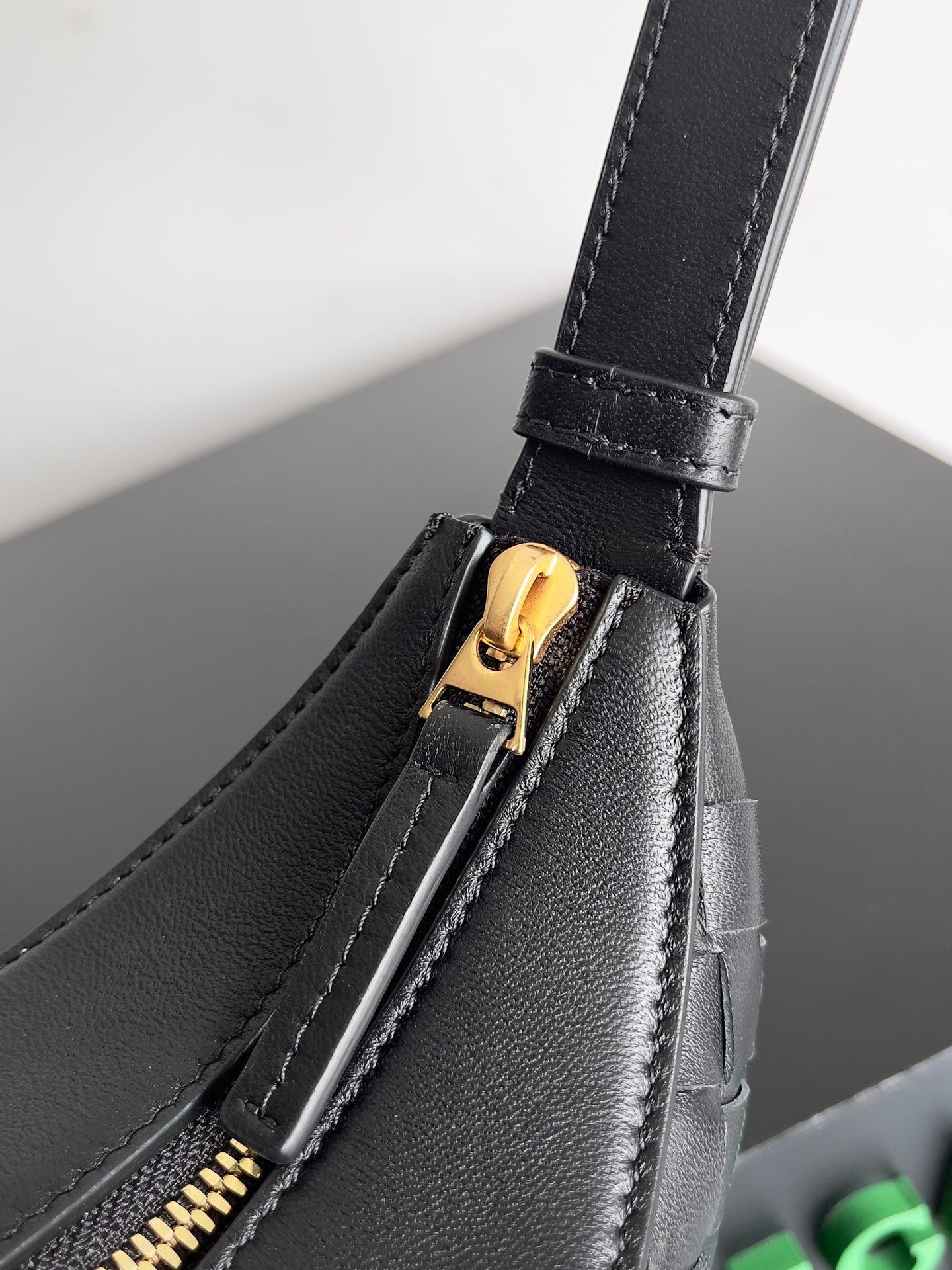 Amelia SMALL DROP 32CM BLACK LAMBSKIN Amelia