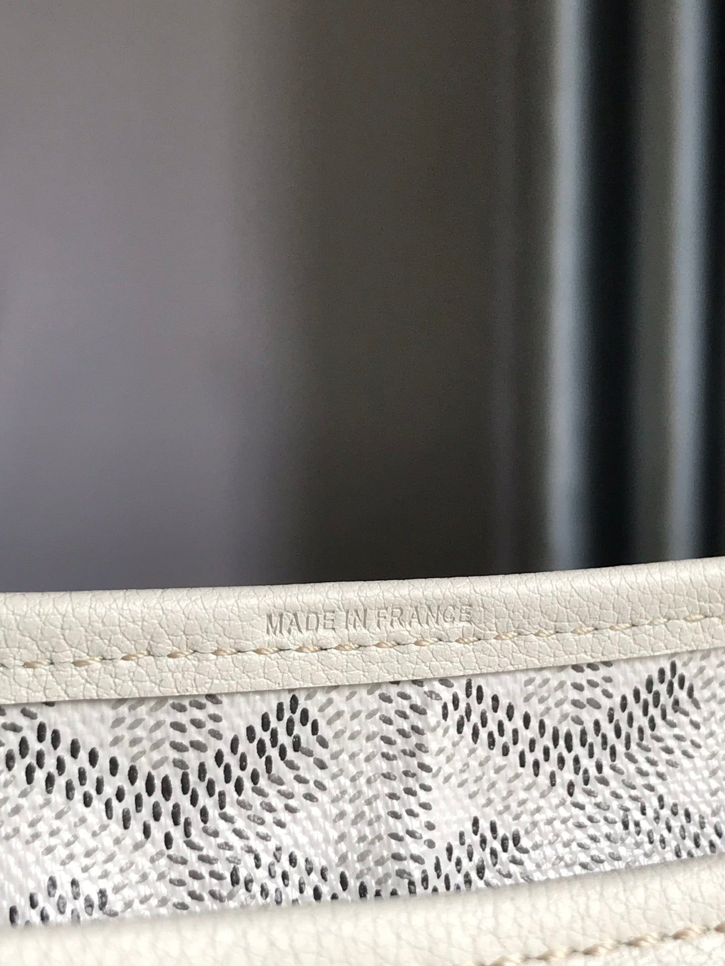 HOBO BOHEME 42CM WHITE CANVAS Amelia