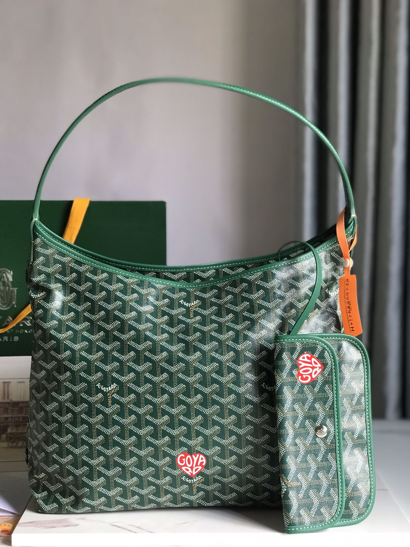 HOBO BOHEME 42CM GREEN CANVAS Amelia Amelia