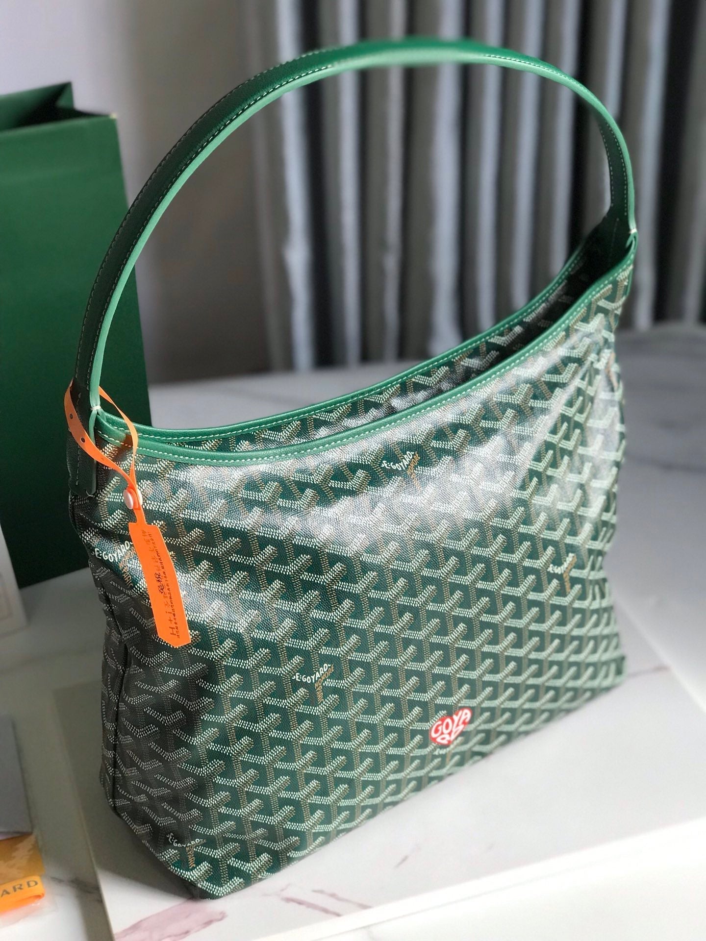 HOBO BOHEME 42CM GREEN CANVAS Amelia Amelia
