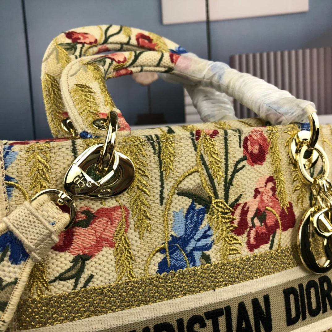 MEDIUM LADY D-LITE 24 YELLOW MULTI COLOR PAISLEY EMBROIDERY Amelia