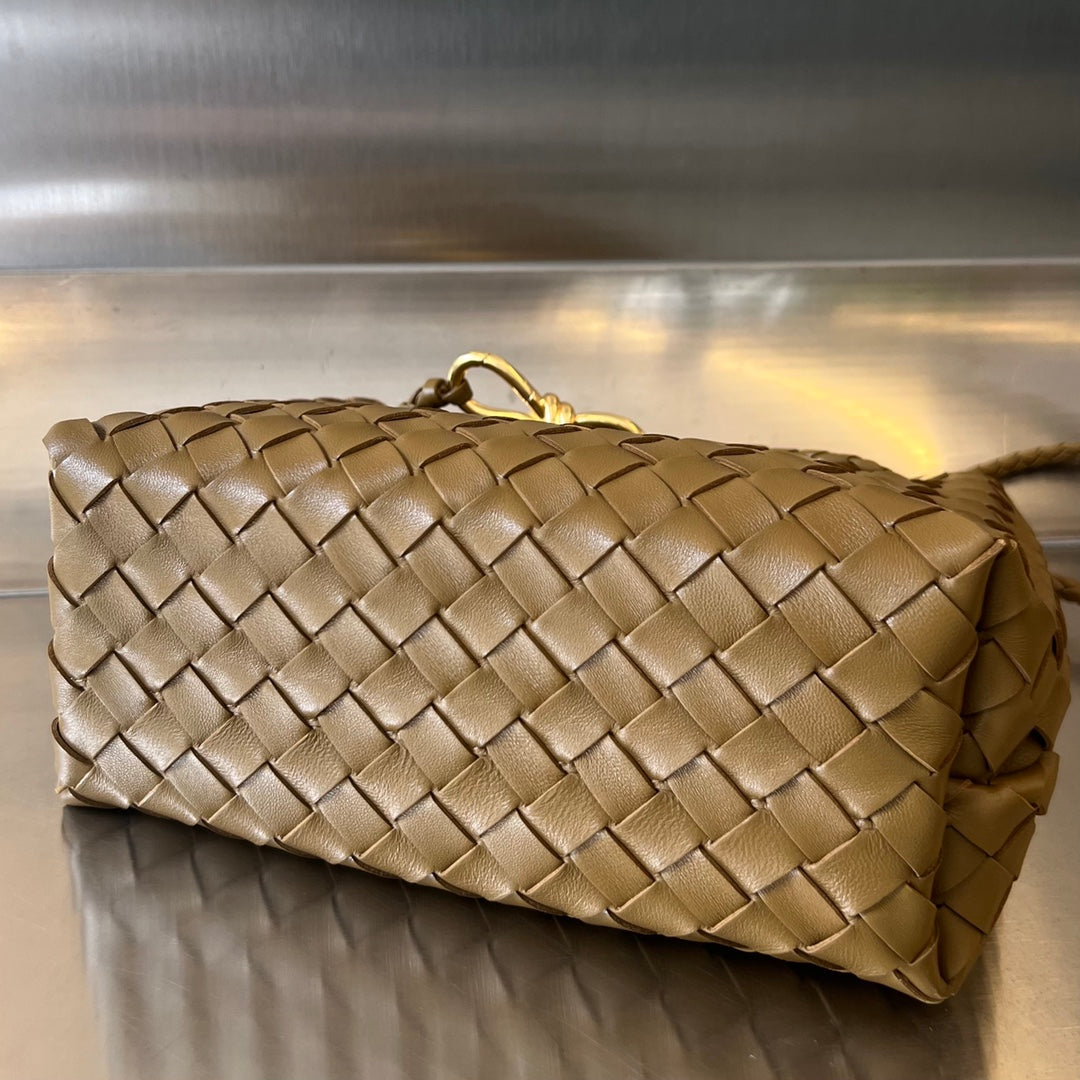 Amelia SMALL ANDIAMO 25CM BROWN LAMBSKIN Amelia