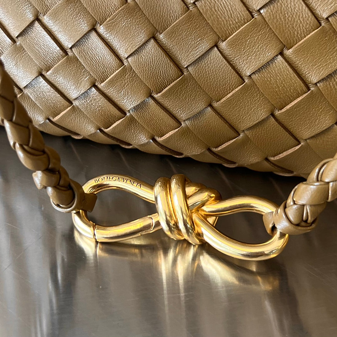 Amelia SMALL ANDIAMO 25CM BROWN LAMBSKIN
