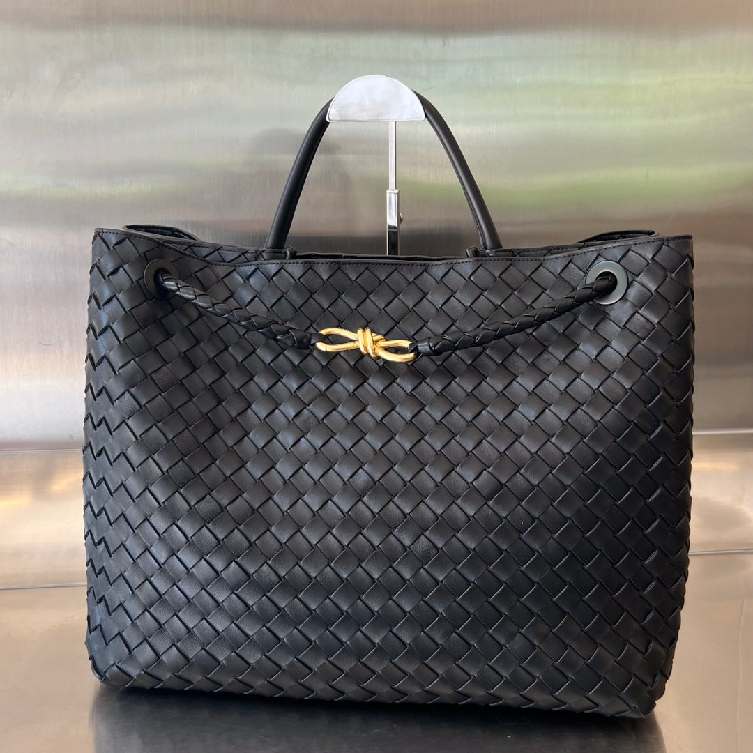 Amelia LARGE ANDIAMO 45CM BLACK LAMBSKIN Amelia