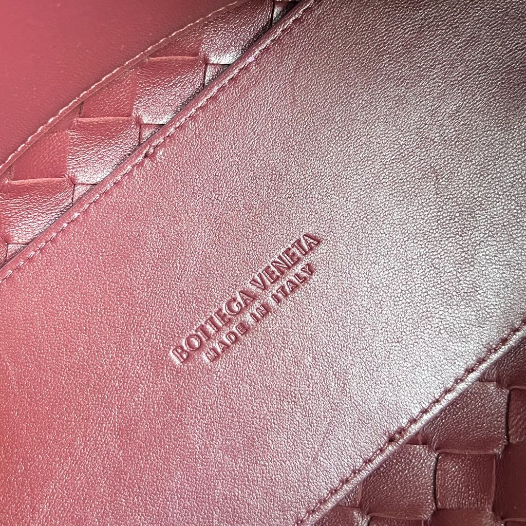 Amelia SMALL ANDIAMO 25CM DARK RED LAMBSKIN Amelia Amelia
