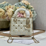 MINI LADY 17 BUTTERFLY STUD WHITE LAMBSKIN Amelia
