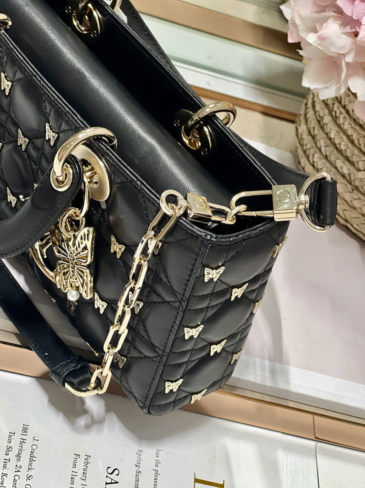 MEDIUM LADY D-JOY 26 BUTTERFLY STUD BLACK LAMBSKIN Amelia