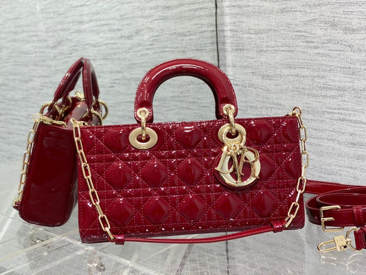 MEDIUM LADY D-JOY 26 RED PATENT CALFSKIN Amelia