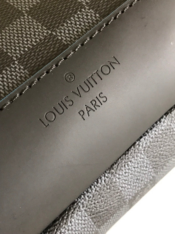 Fan Fashion Lu-Vi bags - 17074