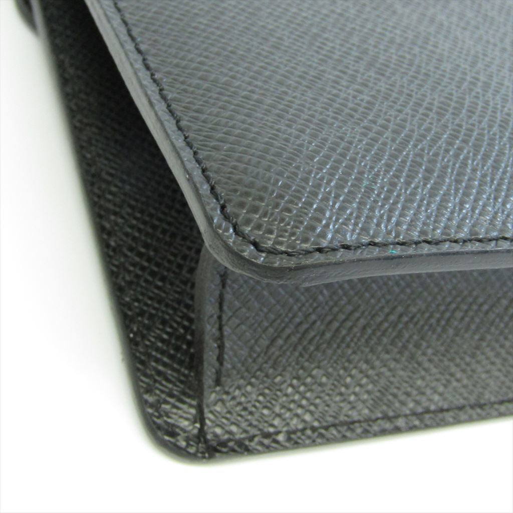 Louis Vuitton Taiga Veraia Clutch Bag Ardoise