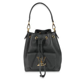 Louis Vuitton Louis Vuitton Black Calfskin Lockme Bucket MM