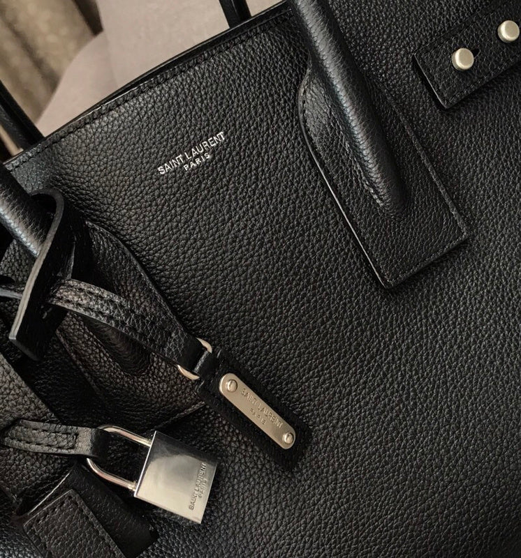 Amelia - YSL Bag - 2252