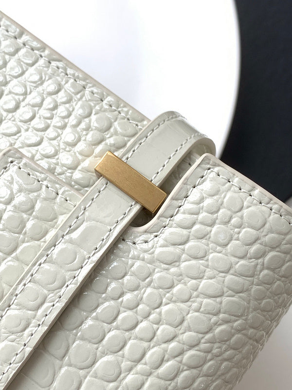 Amelia - YSL Bag - 3665
