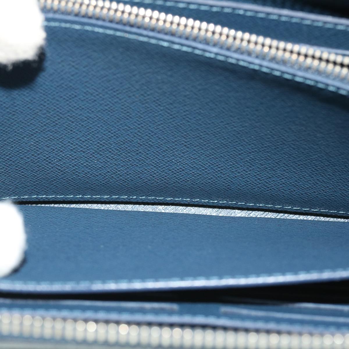 LOUIS VUITTON Zippy XL Wallet