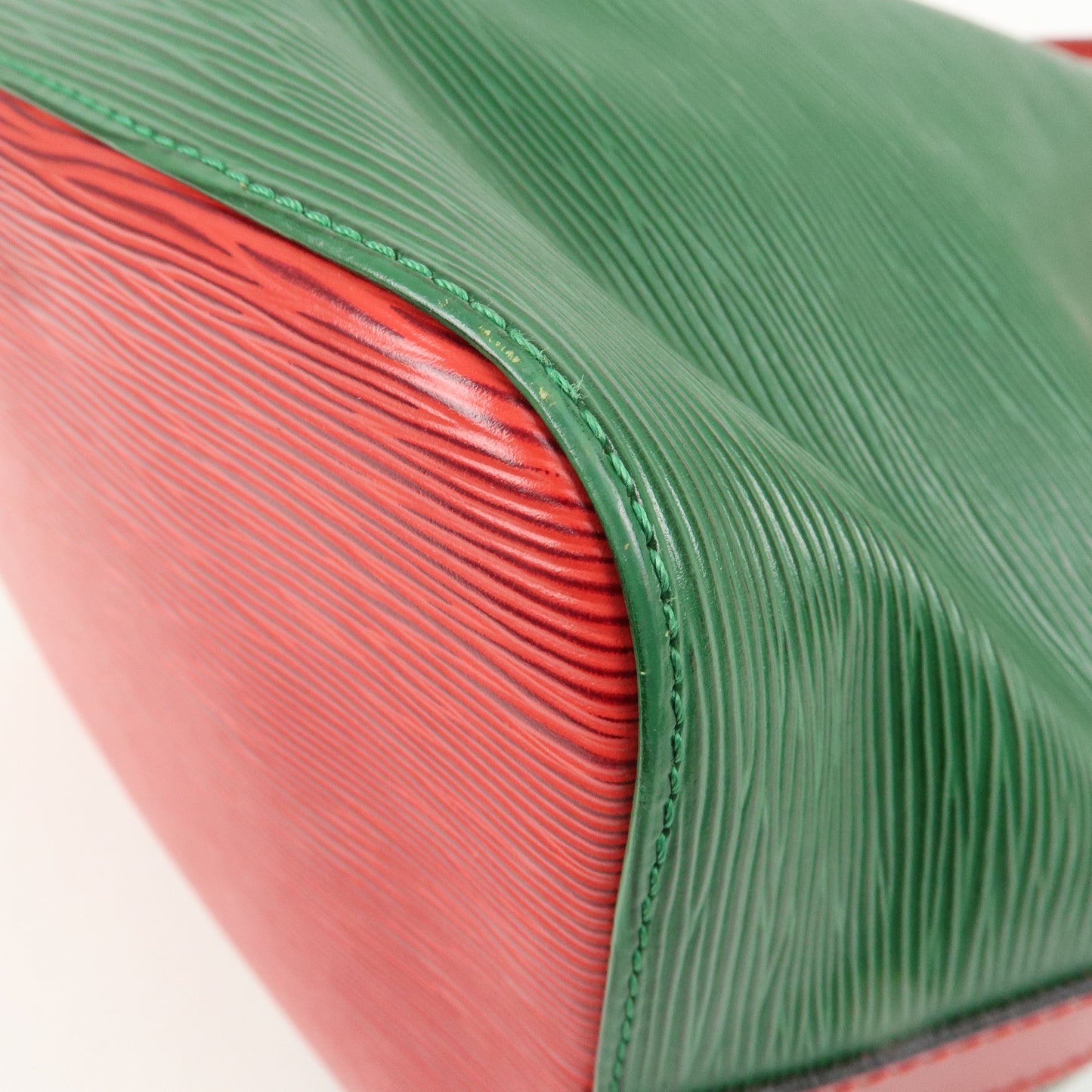 Louis Vuitton Epi Petit Noe Shoulder Bag Bi ColorGreen Red M44147