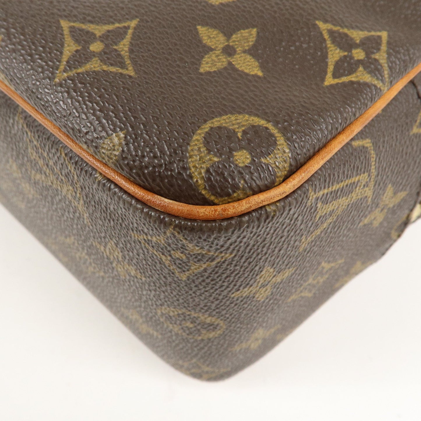 Louis Vuitton Monogram Cite MM Shoulder Bag Hand Bag M51182
