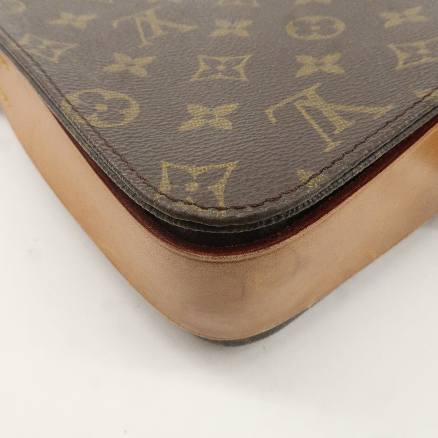Louis Vuitton Monogram Cartouchiere 26 Shoulder Bag M51252