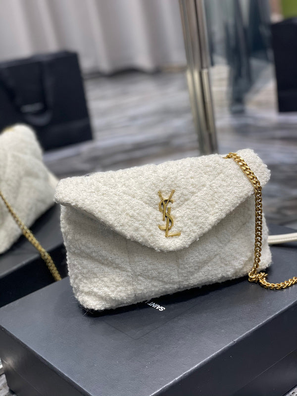 Amelia - YSL Bag - 3907