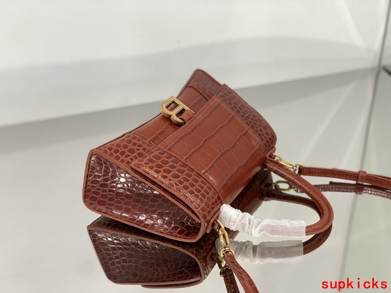 Amelia- BG Hourglass Bags - 148
