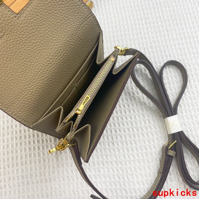 Amelia- - Mix Wallets - 077