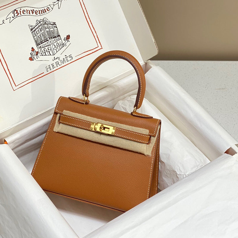 Amelia - HMS Bags - 1727