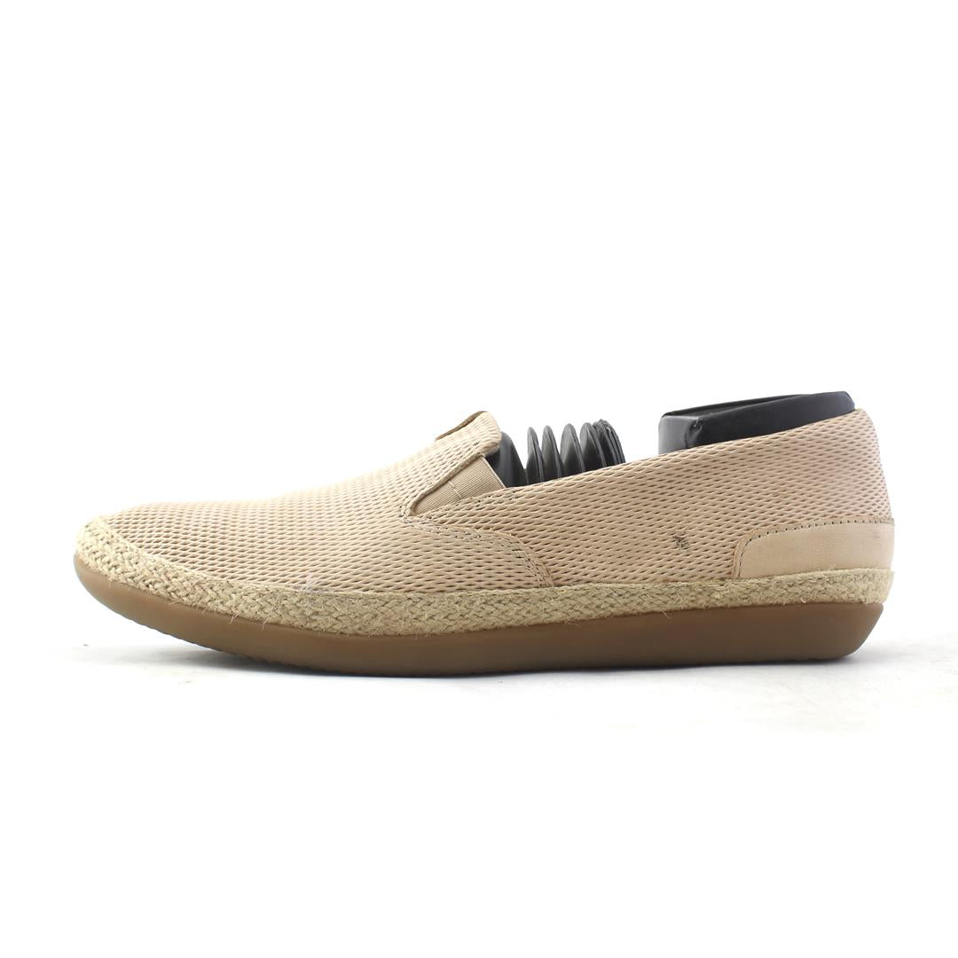 CLARKS COLLECTION