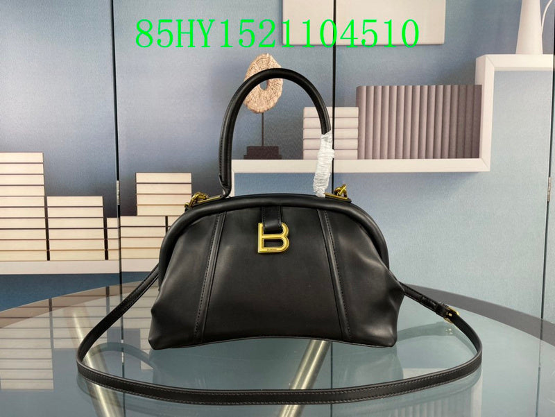 Amelia - BGA Bags - 2011