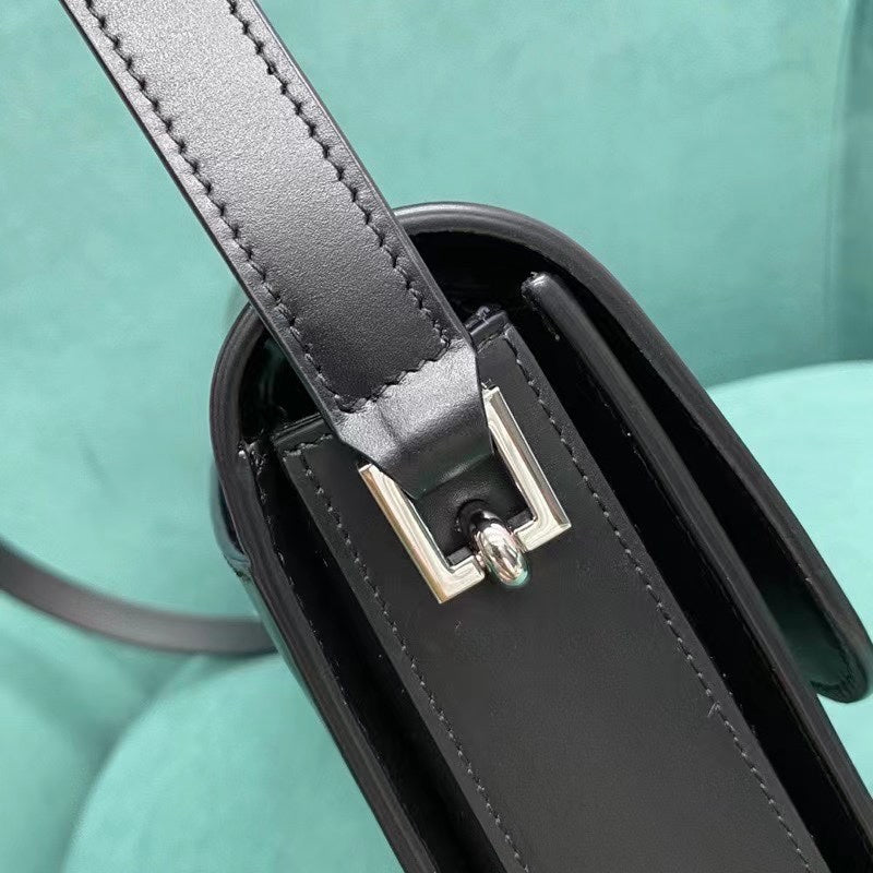 Amelia - YSL Bag - 2377