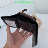 Amelia - CAH Wallet - 073