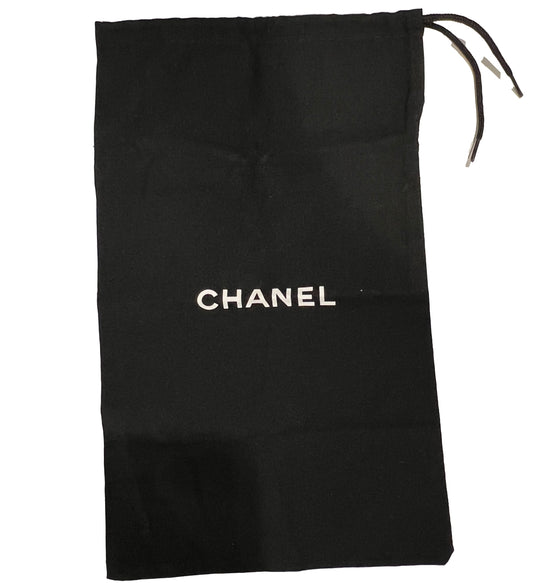 Chanel 2022 Black & White Enamel Gold Plated Logo Belt