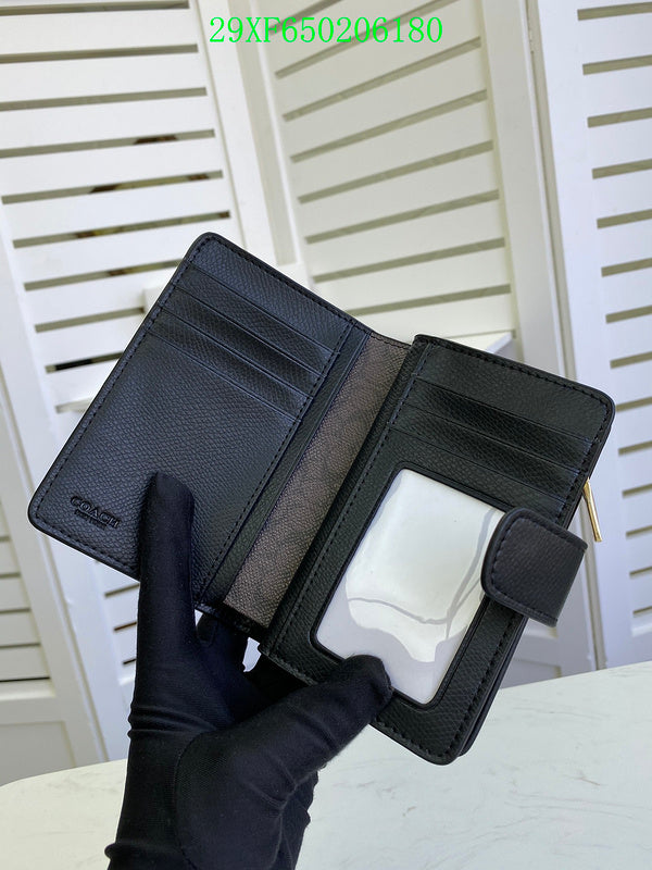 Amelia - CAH Wallet - 043