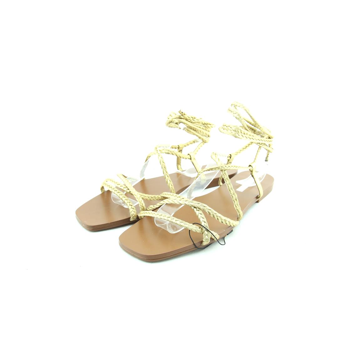ZARA. .