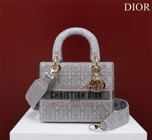 Amelia- DYOR BAGS - DESIGNER HANDBAGS  - 2019