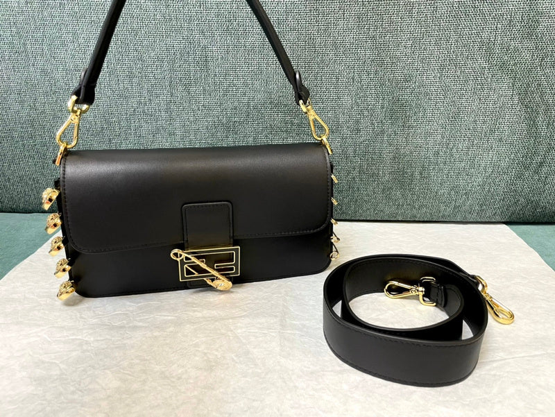 Amelia's Bag Gallery - VAR Bags - 226