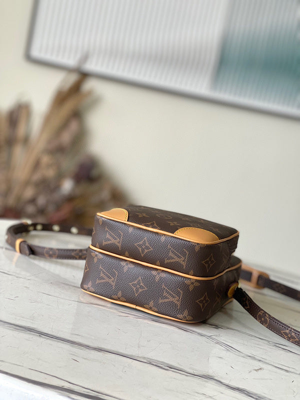 Fashion Lu-Vi bags - 4305