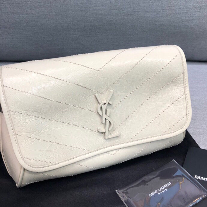 Amelia - YSL Bag - 2333