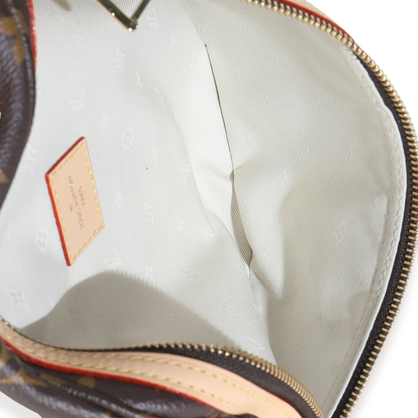 Louis Vuitton Monogram Canvas High Rise Bumbag