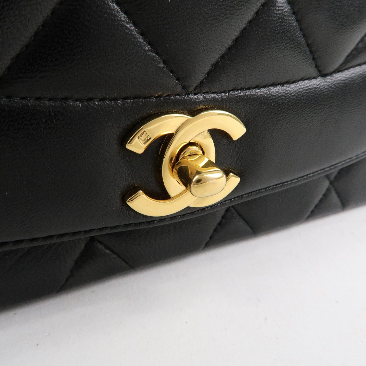 CHANEL Matelasse Lambskin Diana Chain Shoulder Bag Black A01165