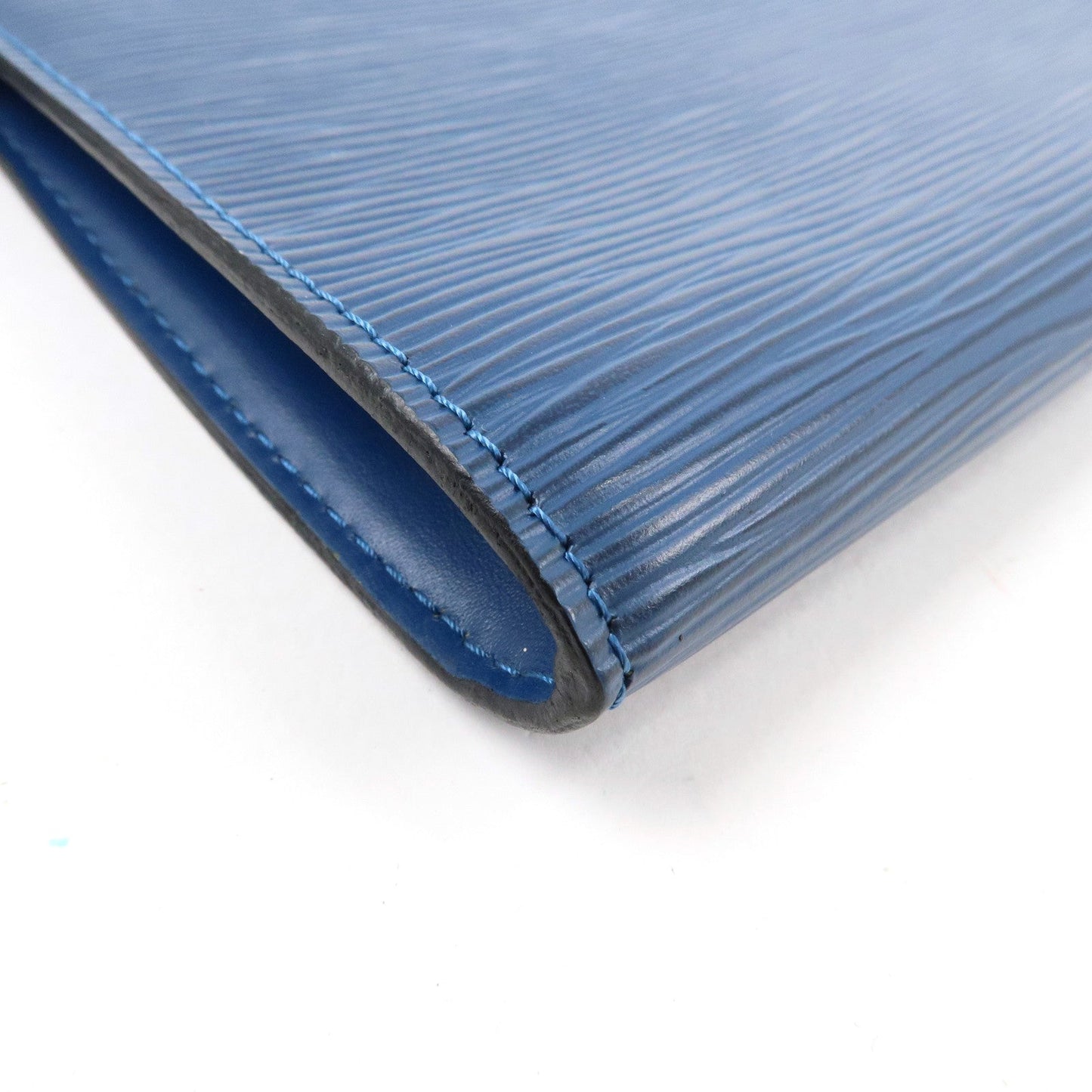 Louis Vuitton Epi Pochette Accessoires Toledo Blue M52947