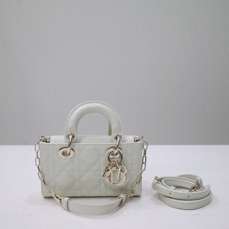 Amelia- DYOR FASHION BAGS - 672