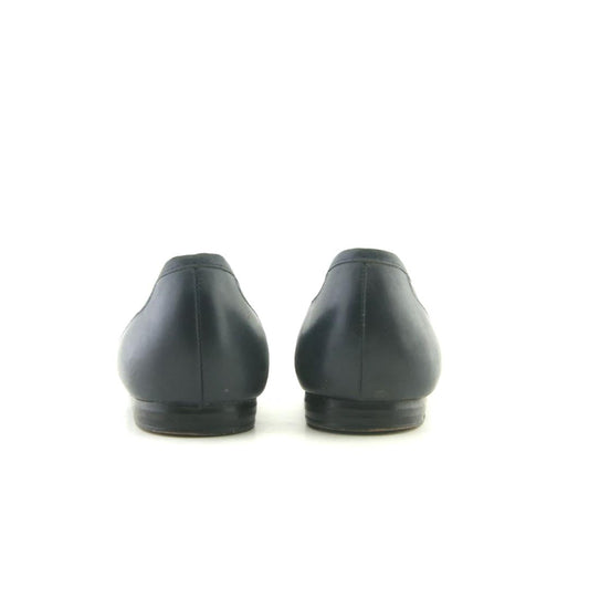 CAPEZIO .