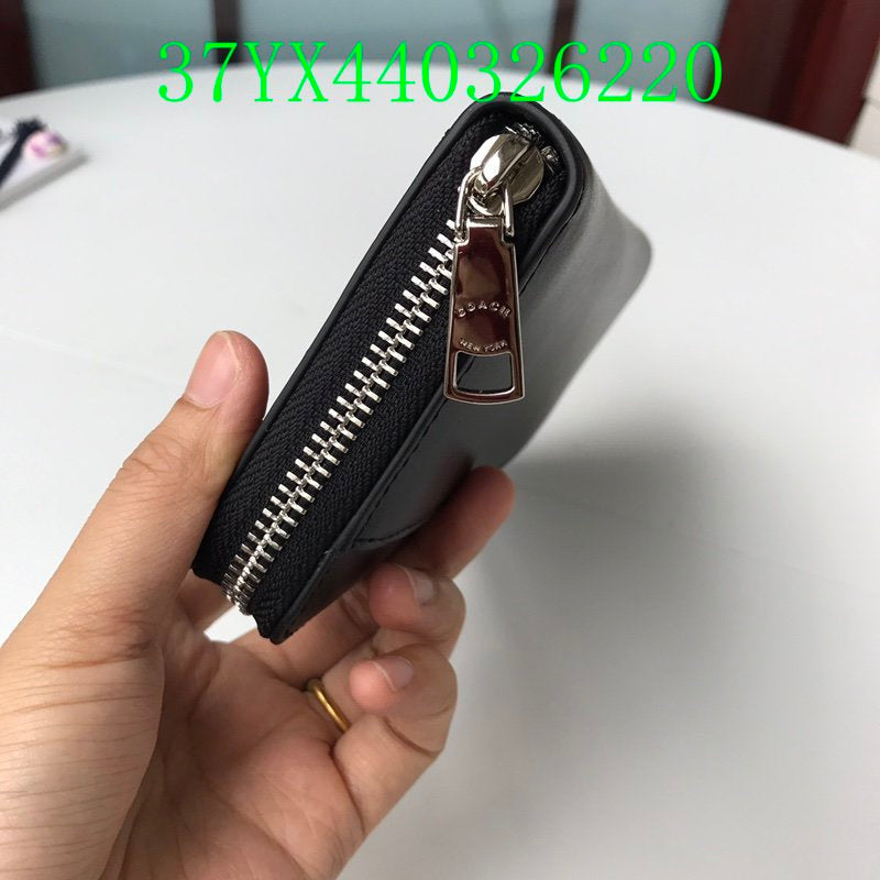 Amelia - CAH Wallet - 092
